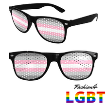 Sunglasses - 18 Flags One Size / Demigirl