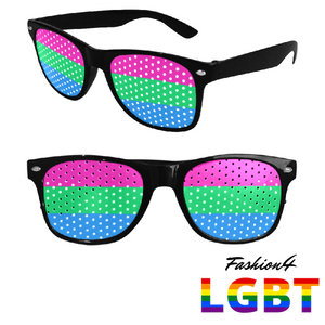 Sunglasses - 18 Flags One Size / Polysexual