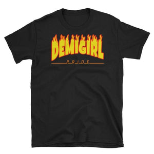 T-Shirt - Demigirl Flames Black / S